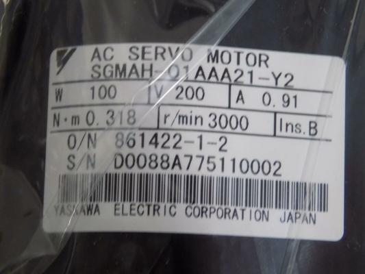 Yaskawa SGMAH-01AAA21 AC SERVO MOTOR 100W 200V 0.91A 3000RPM NEW