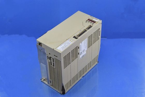 Yaskawa SGDM-50ADAY60 AC SERVO AMPLIFIER 200-230V 24A 4.96KW NEW