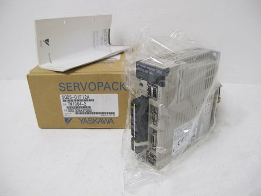 Yaskawa SGDS-01F12A AC SERVO AMPLIFIER 100-115V 50/60HZ 2.4A 100W NEW