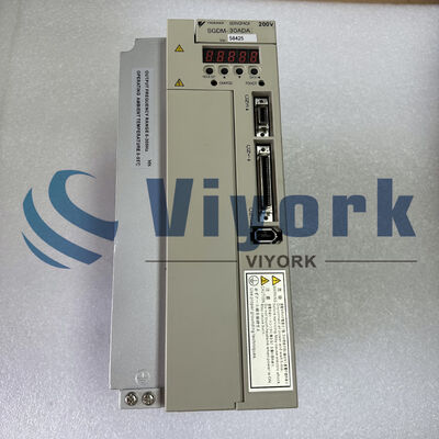 Yaskawa SGDM-30ADA SERVO DRIVE 200-230VAC 3 PHASE 60/60HZ 18.6/24.8AMP 30W NEW