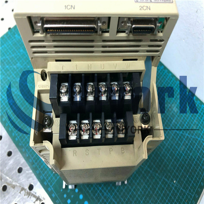 1.3hp 3.8A 230V 400W Industrial Servo Drives SGDB-05AD